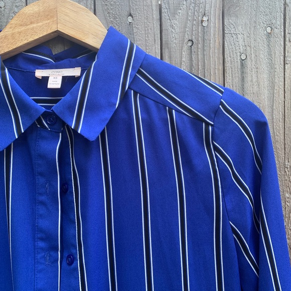 Como Vintage long blue button down shirt size XS - Picture 5 of 6